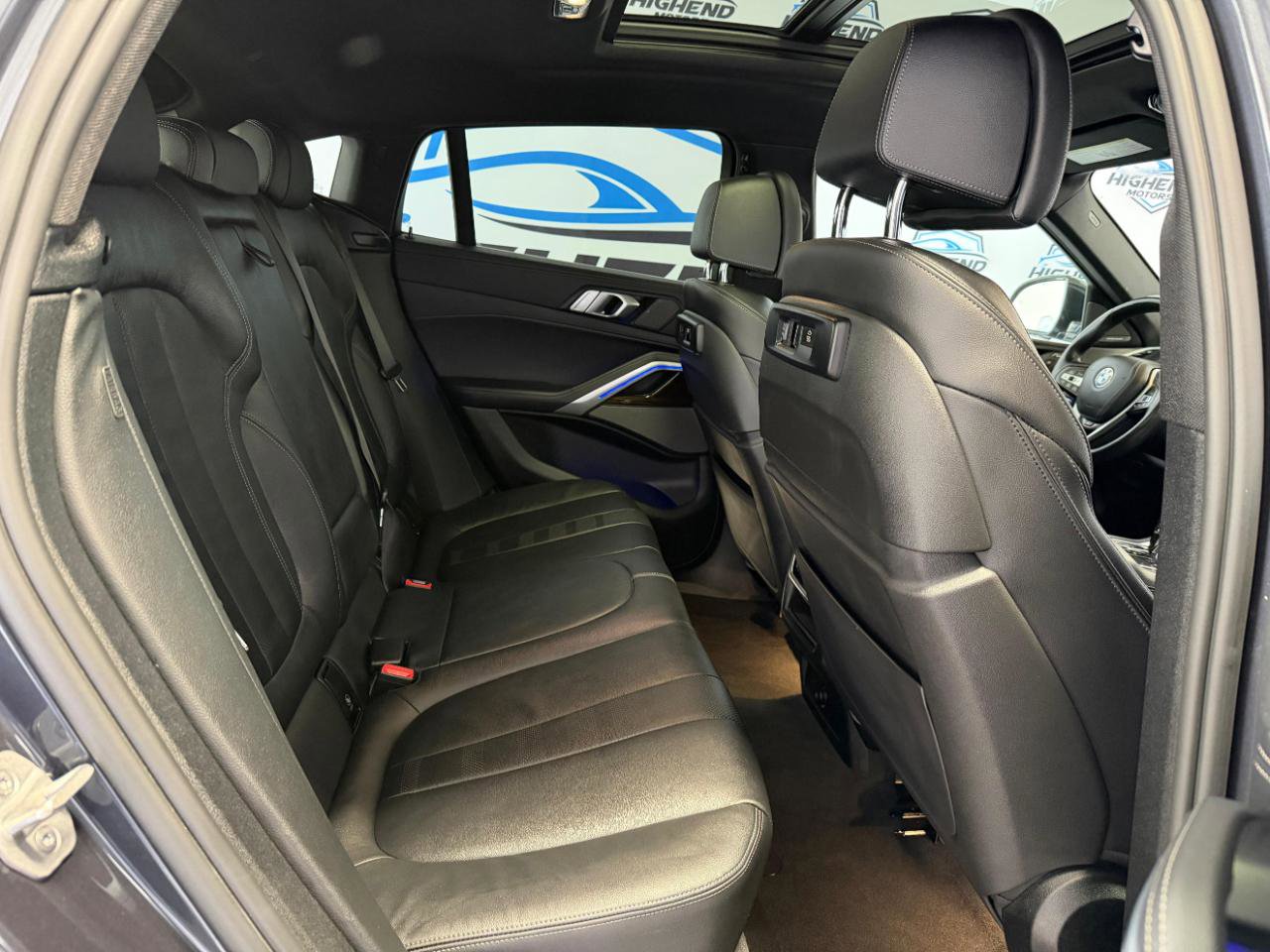 Used 2021 BMW X6 xDrive40i w/ Premium Package image 25