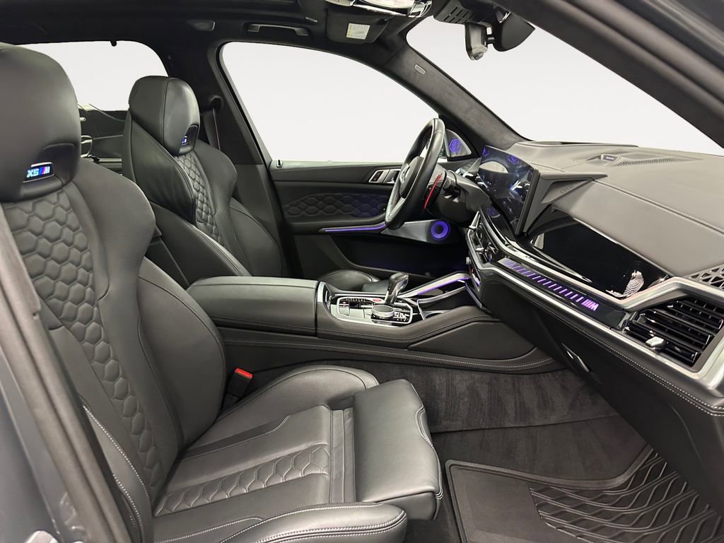 Used 2025 BMW X5 M Competition w/ Executive Package AWD/4WD image 15