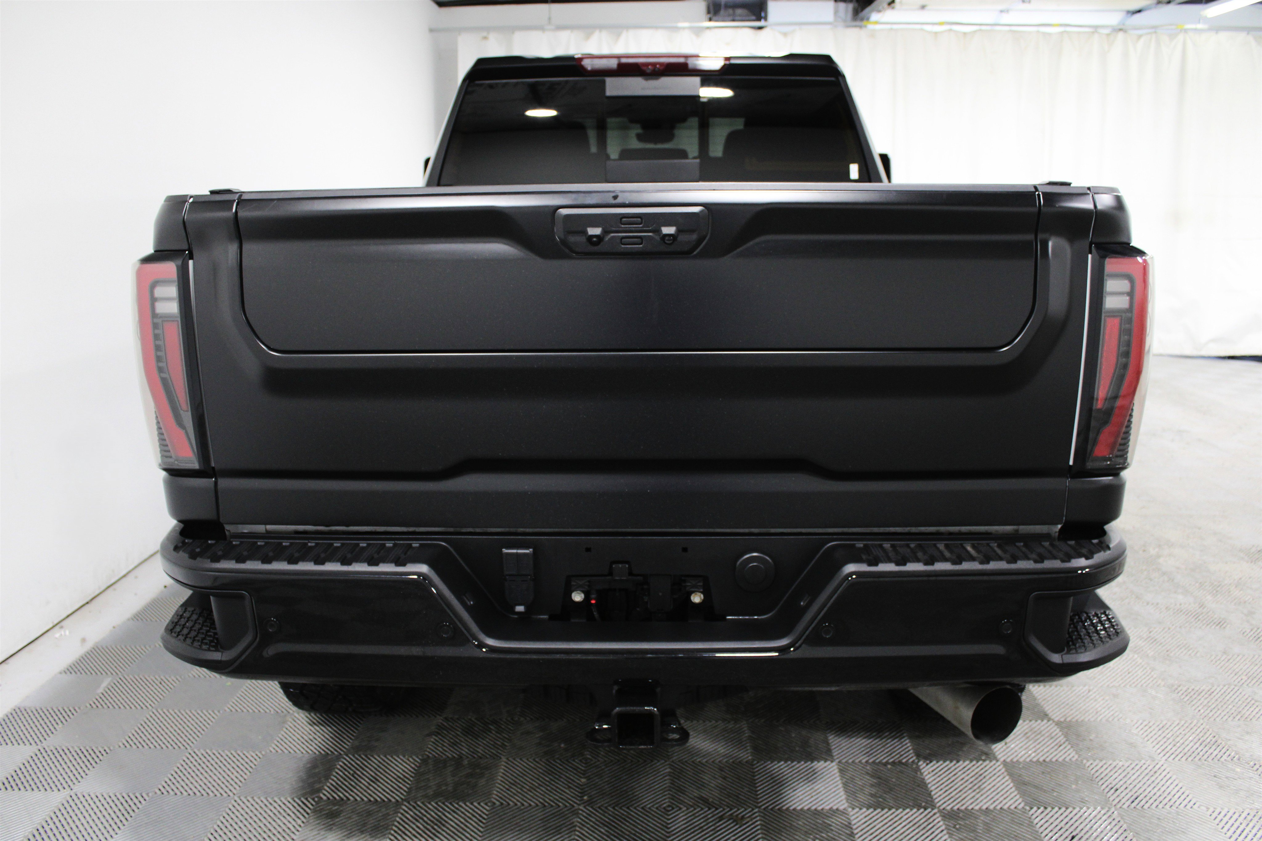 Used 2024 GMC Sierra 2500 AT4X AWD/4WD image 29