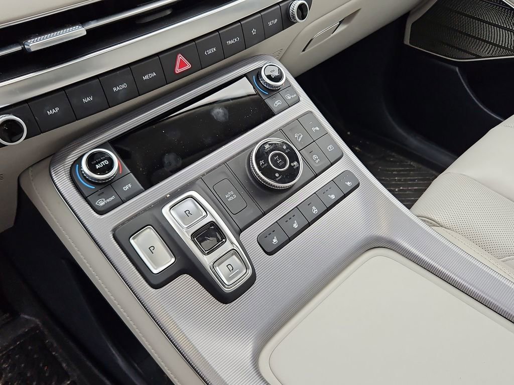 Used 2023 Hyundai Palisade Calligraphy image 10