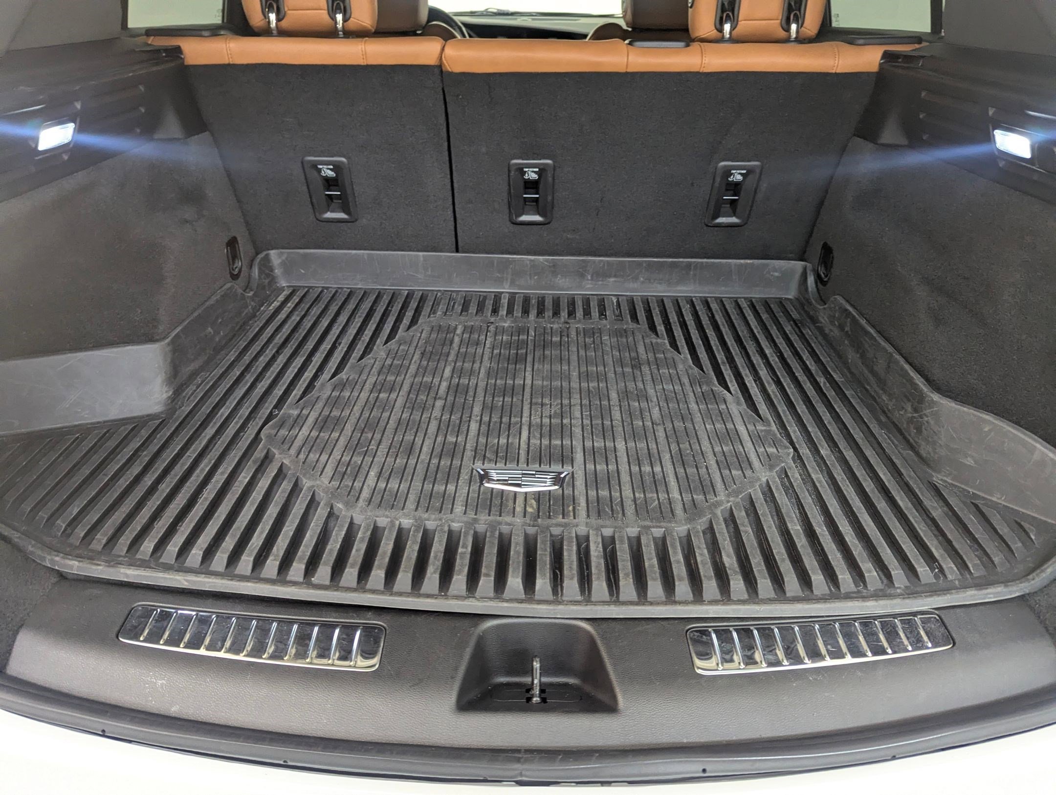 Used 2022 Cadillac XT4 Sport w/ Comfort Package image 21