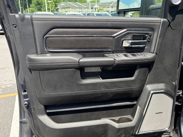 New 2026 RAM 2500 Laramie AWD/4WD image 12