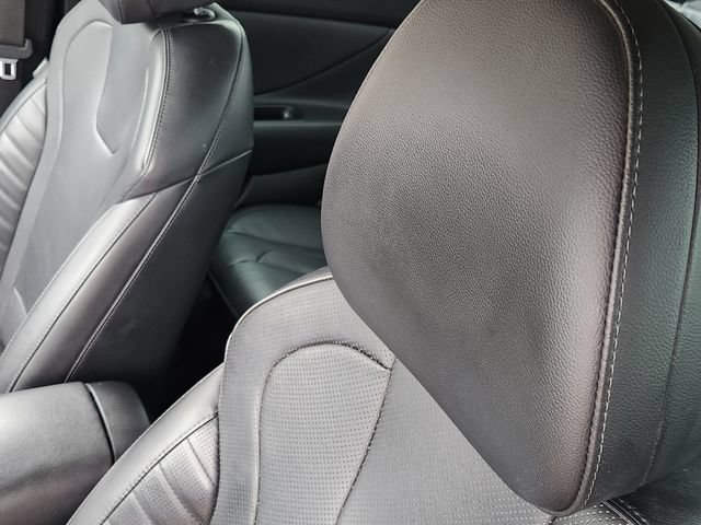Used 2022 Hyundai Elantra Limited FWD image 21