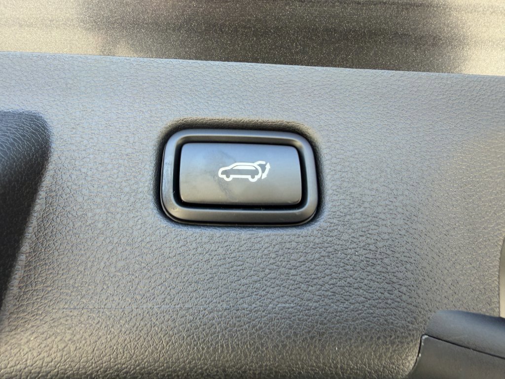Used 2026 Kia Sportage EX w/ EX Panorama Roof Package FWD image 35
