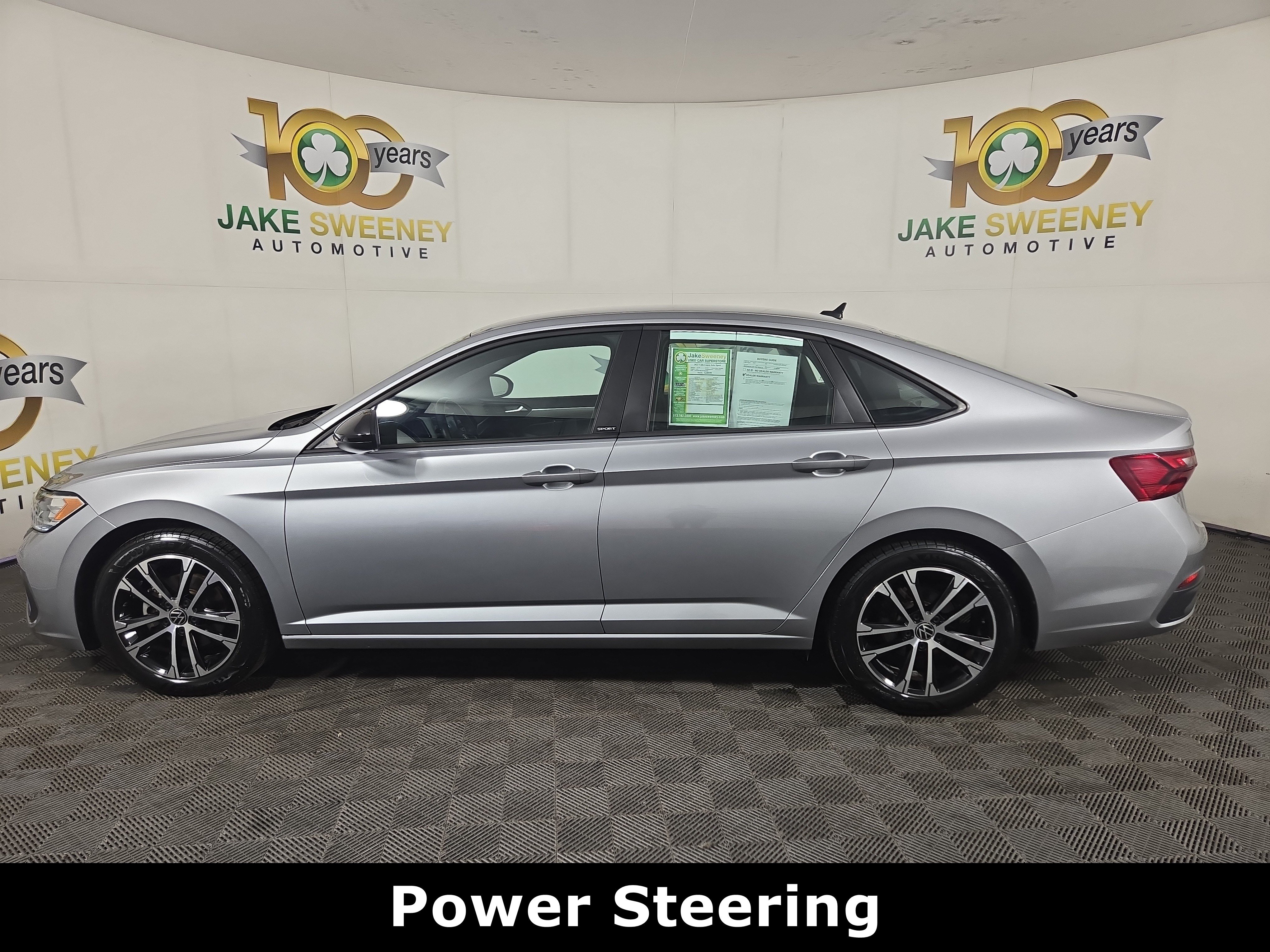 Used 2023 Volkswagen Jetta Sport FWD image 4