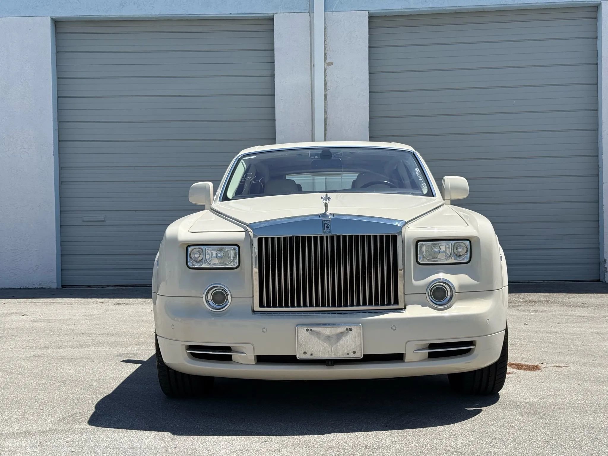 Used 2011 Rolls-Royce Phantom Sedan RWD image 3