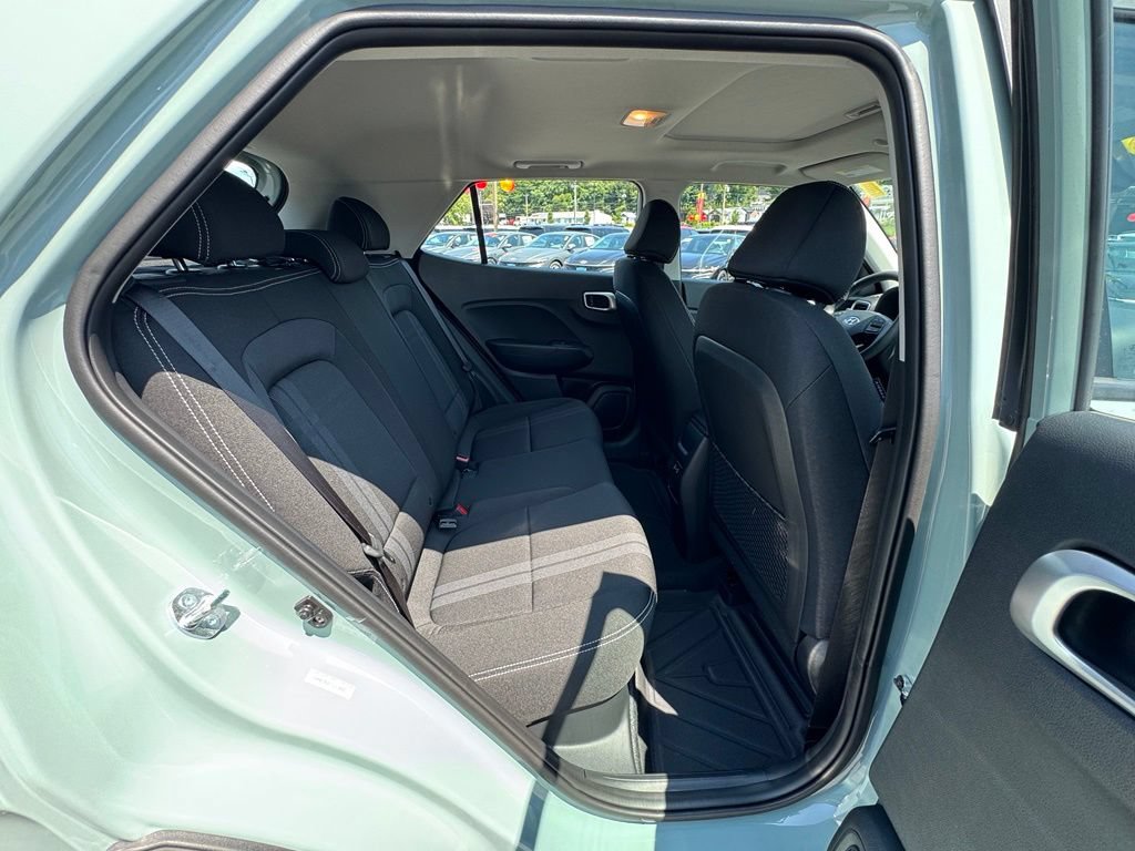 Certified 2026 Hyundai Venue SEL FWD image 21