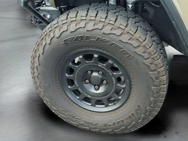 Used 2020 Jeep Gladiator Mojave AWD/4WD image 15