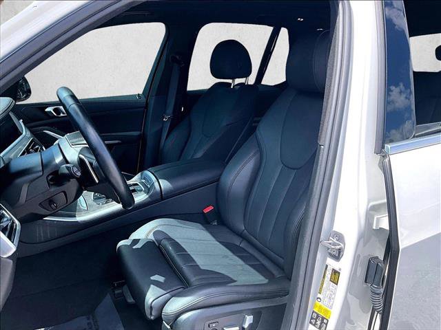 Used 2022 BMW X5 xDrive40i w/ Premium Package image 24