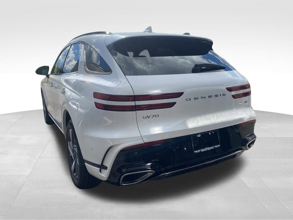 New 2026 Genesis GV70 3.5T Sport Advanced image 9