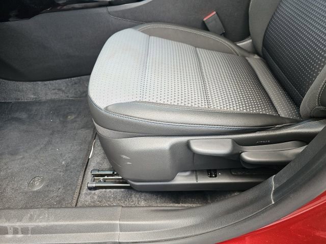 Used 2024 Chevrolet Trax LT w/ LT Convenience Package image 23