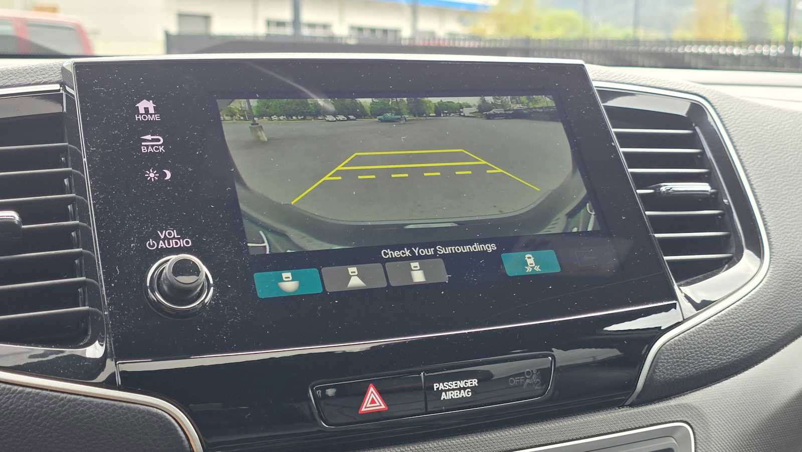 Used 2025 Honda Passport TrailSport image 31