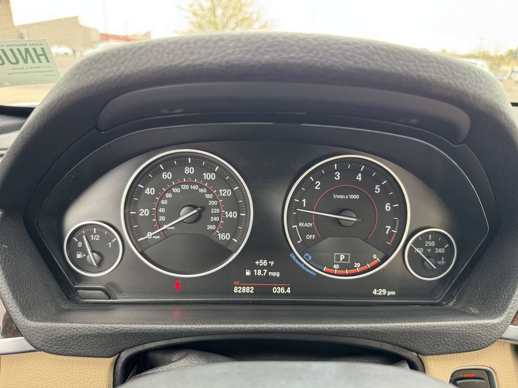 Used 2017 BMW 330i xDrive Sedan AWD/4WD image 17