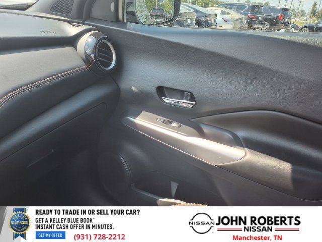 Used 2019 Nissan Kicks SR w/ SR Premium Package FWD image 8