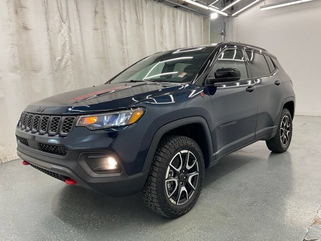 New 2026 Jeep Compass Trailhawk AWD/4WD image 4