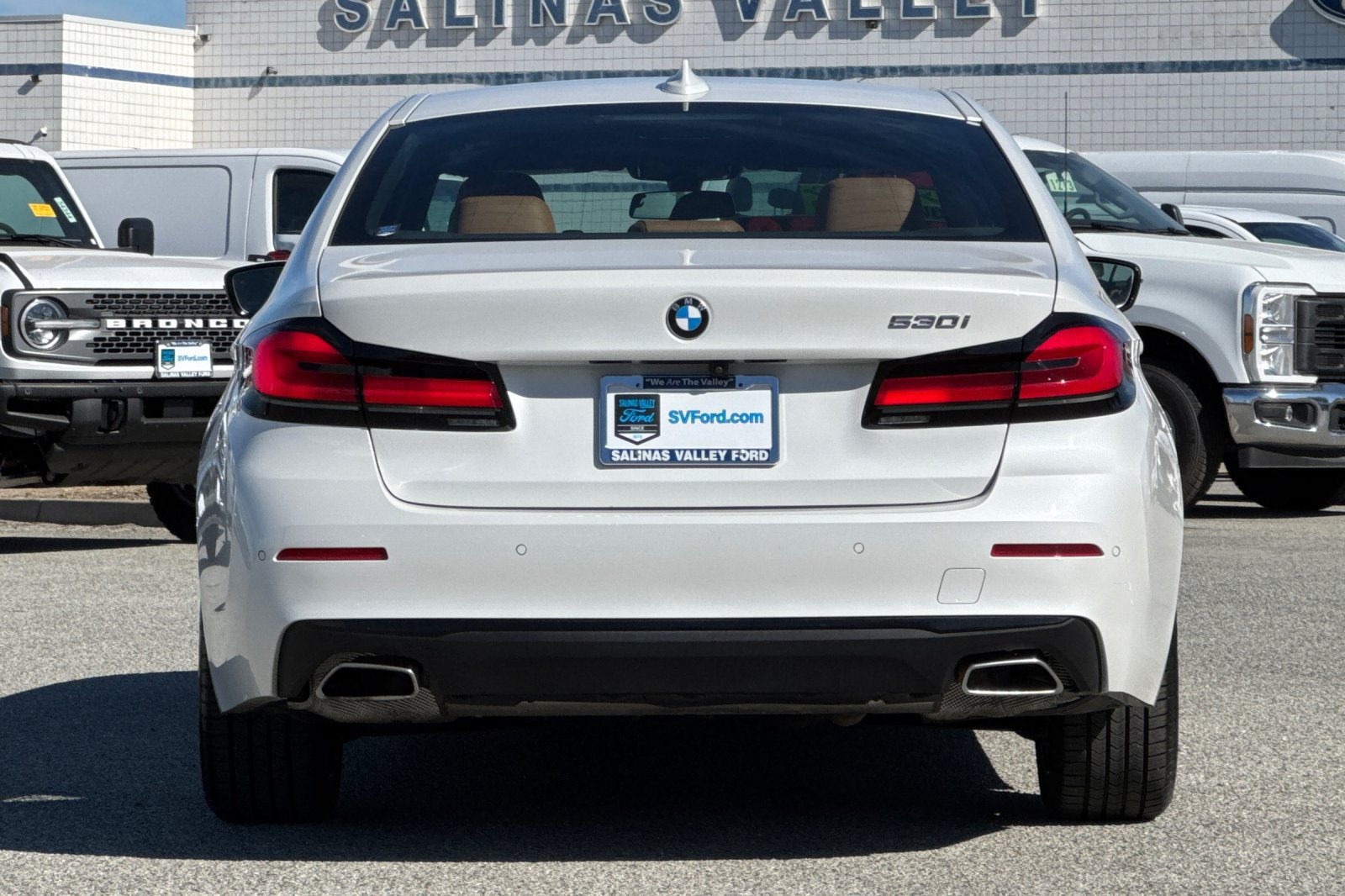 Used 2023 BMW 530i w/ Convenience Package RWD image 5