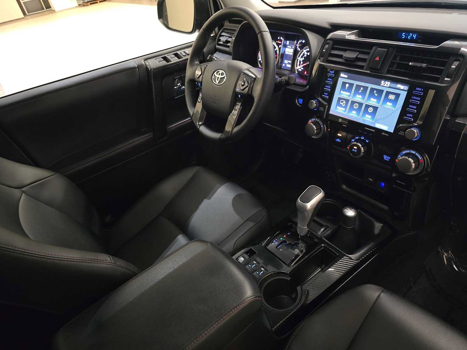 Certified 2024 Toyota 4Runner TRD Off-Road Premium w/ Moonroof Package AWD/4WD image 30