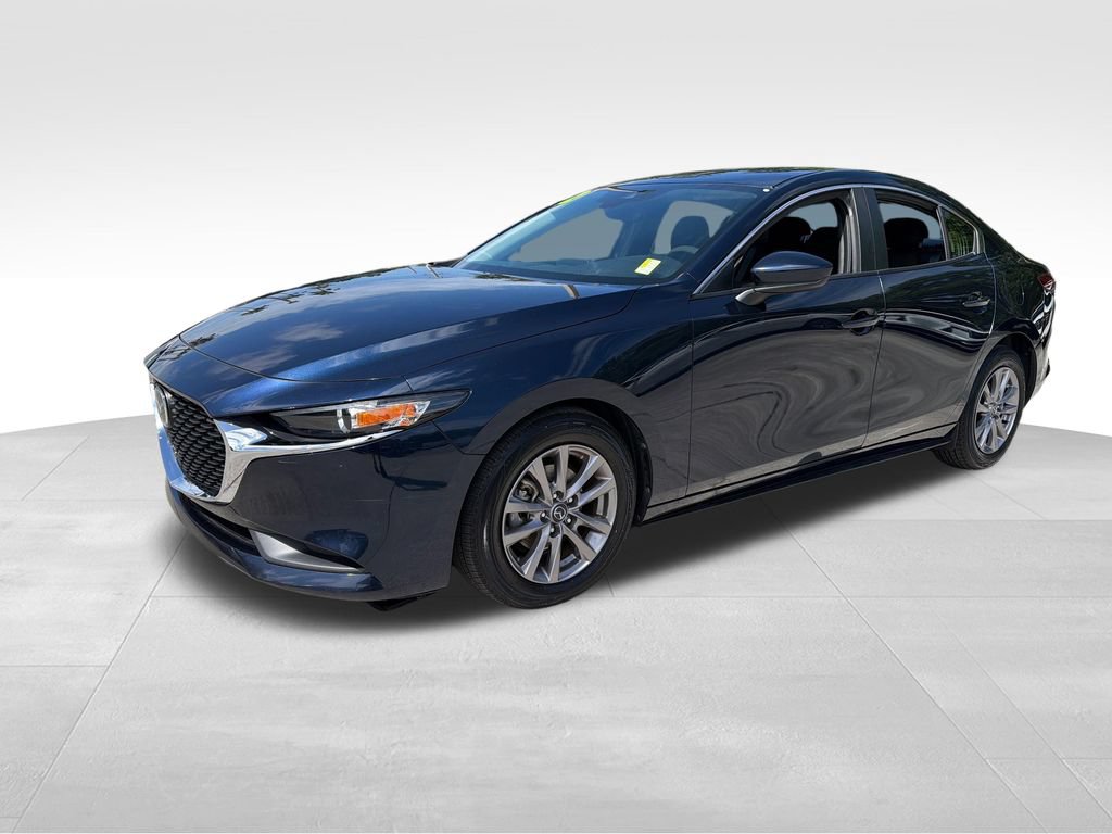Used 2022 MAZDA MAZDA3 s FWD image 3