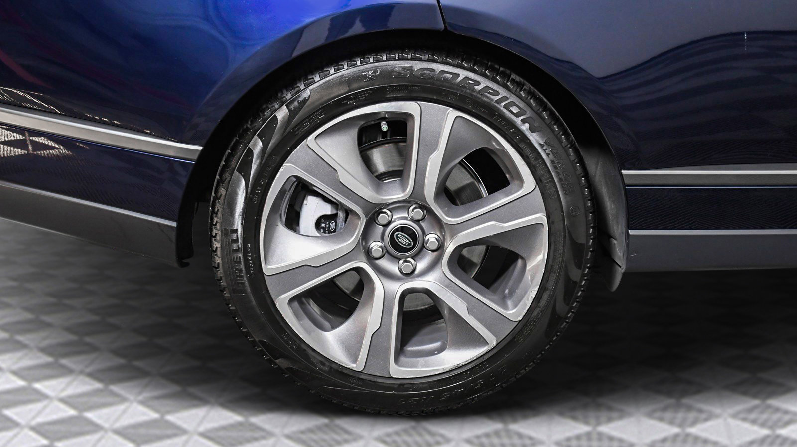 Used 2021 Land Rover Range Rover Westminster Edition image 31