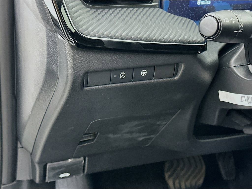 New 2026 Nissan Kicks SR w/ SR Premium Package image 15