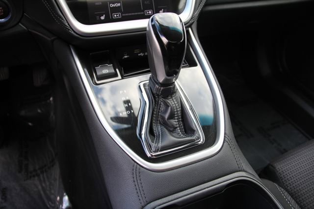 Used 2022 Subaru Outback Premium image 27