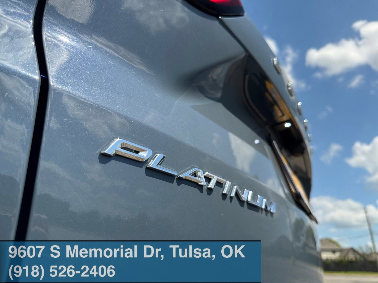 Used 2025 Ford Escape Platinum image 30