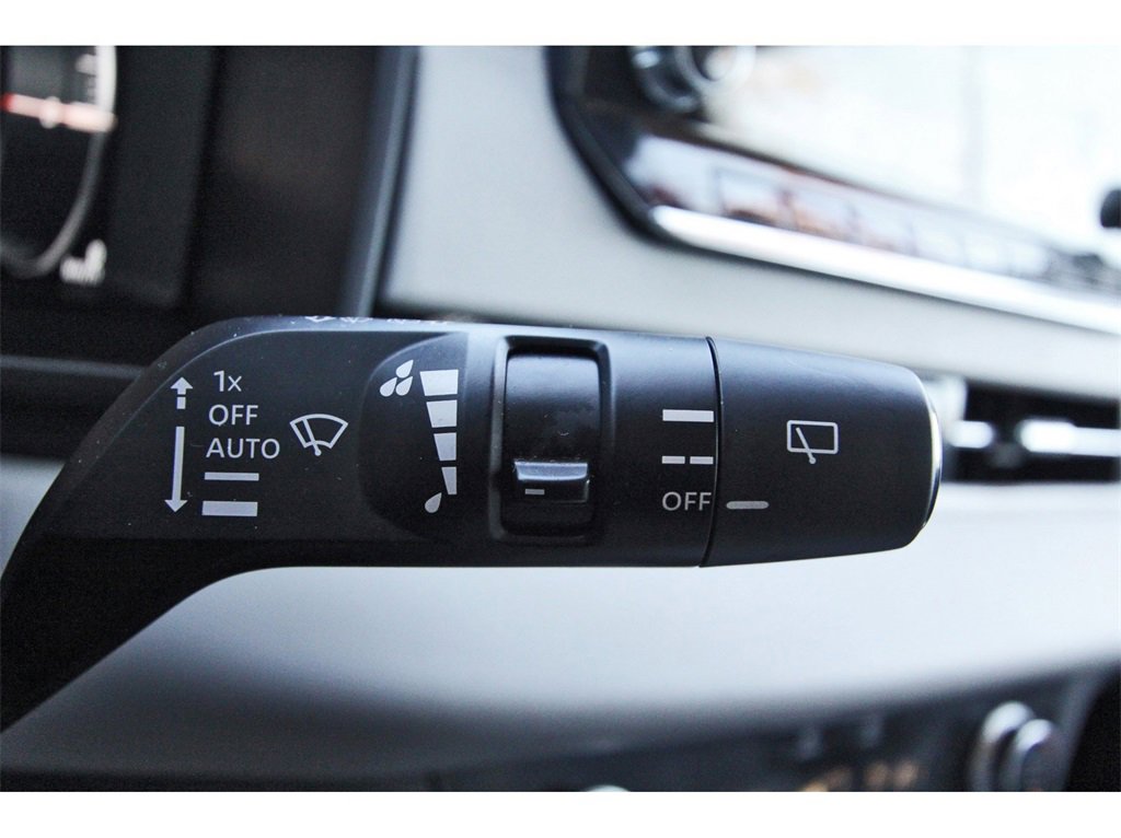 Used 2024 Mitsubishi Outlander SEL image 18