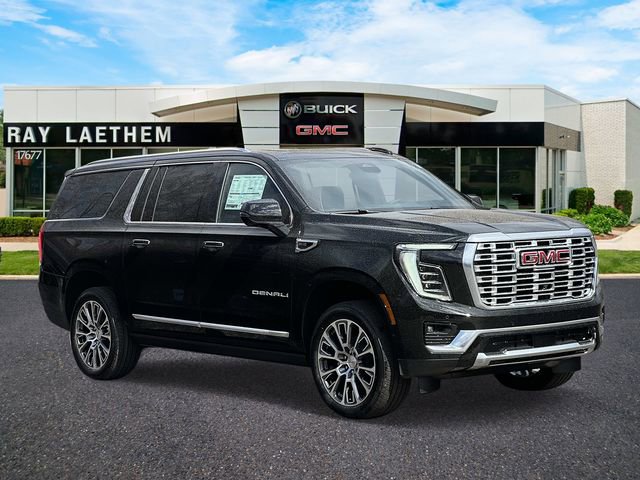 New 2026 GMC Yukon XL Denali w/ Denali Reserve Package image 7
