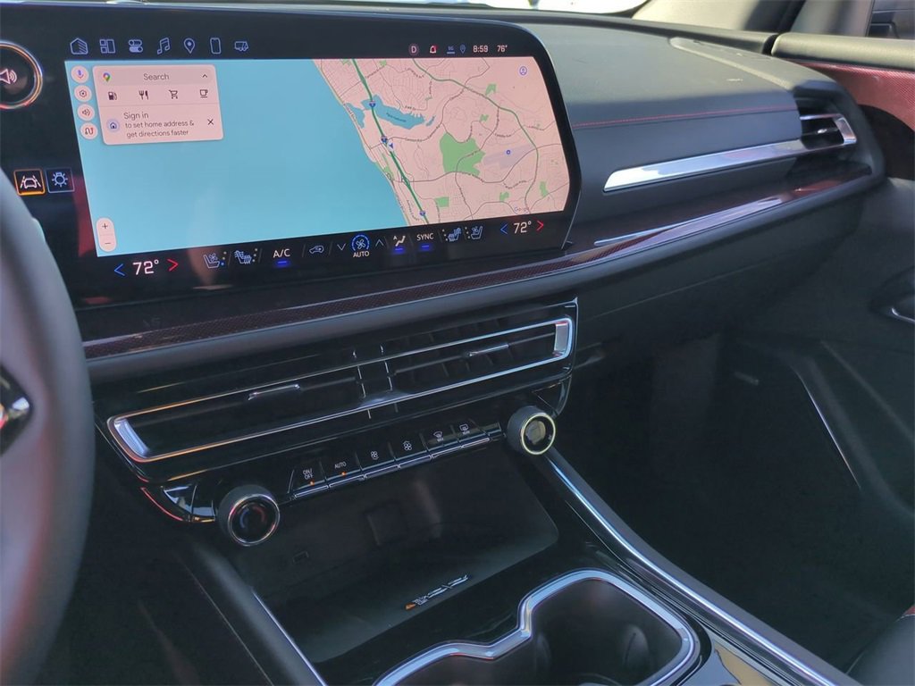 Used 2025 Chevrolet Traverse RS w/ LPO, Floor Liner Package image 13