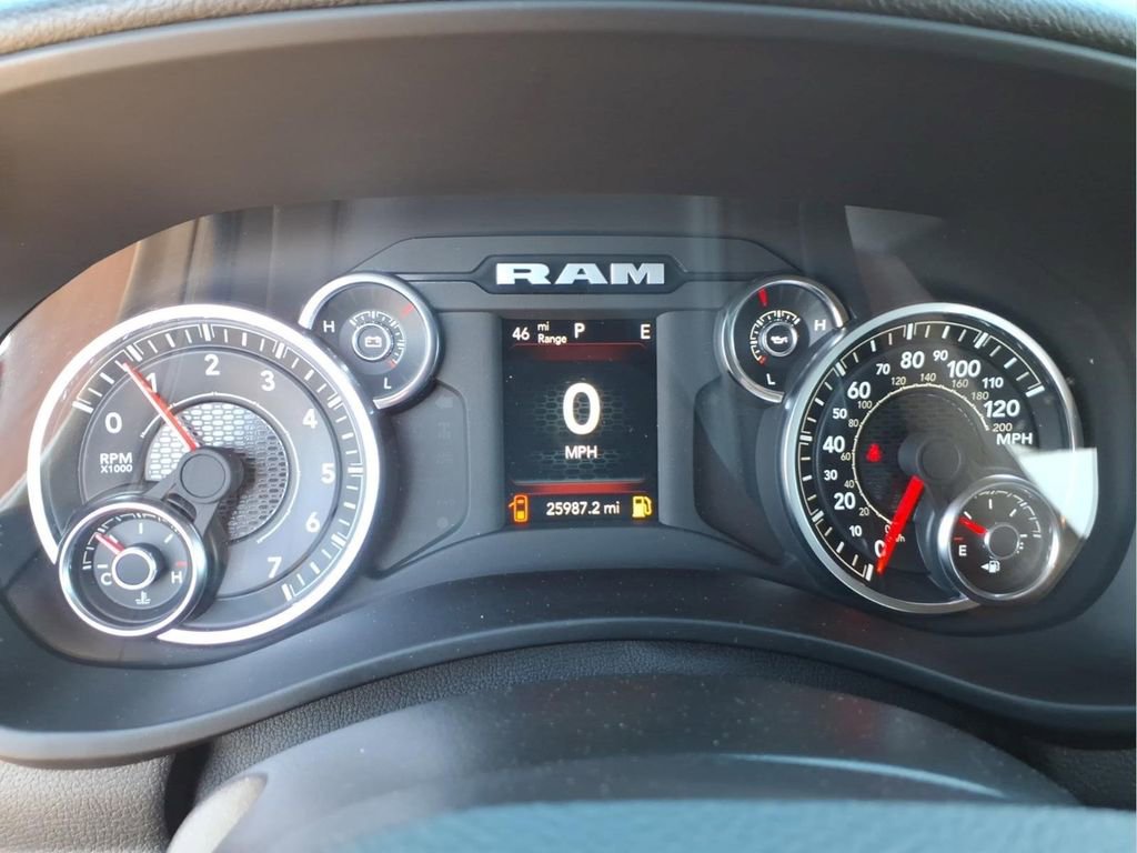 Certified 2024 RAM 2500 Big Horn w/ Bed Utility Group AWD/4WD image 23