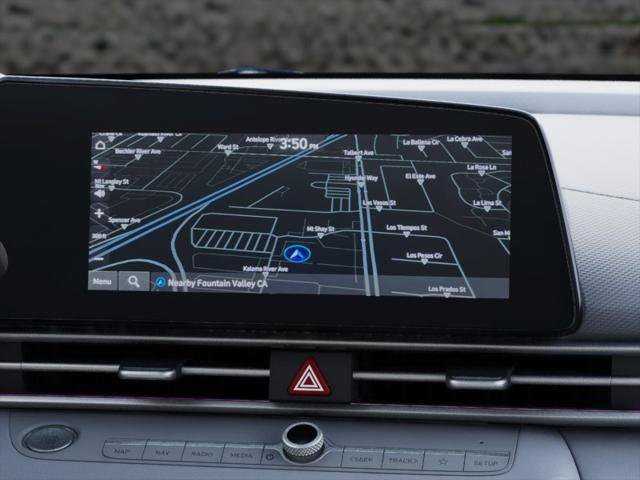 New 2025 Hyundai Elantra SEL image 13