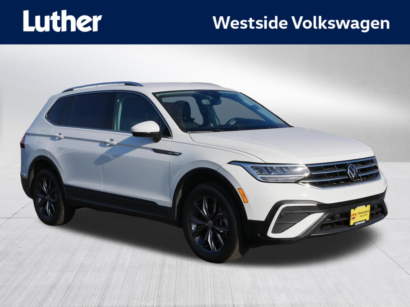 Certified 2022 Volkswagen Tiguan SE