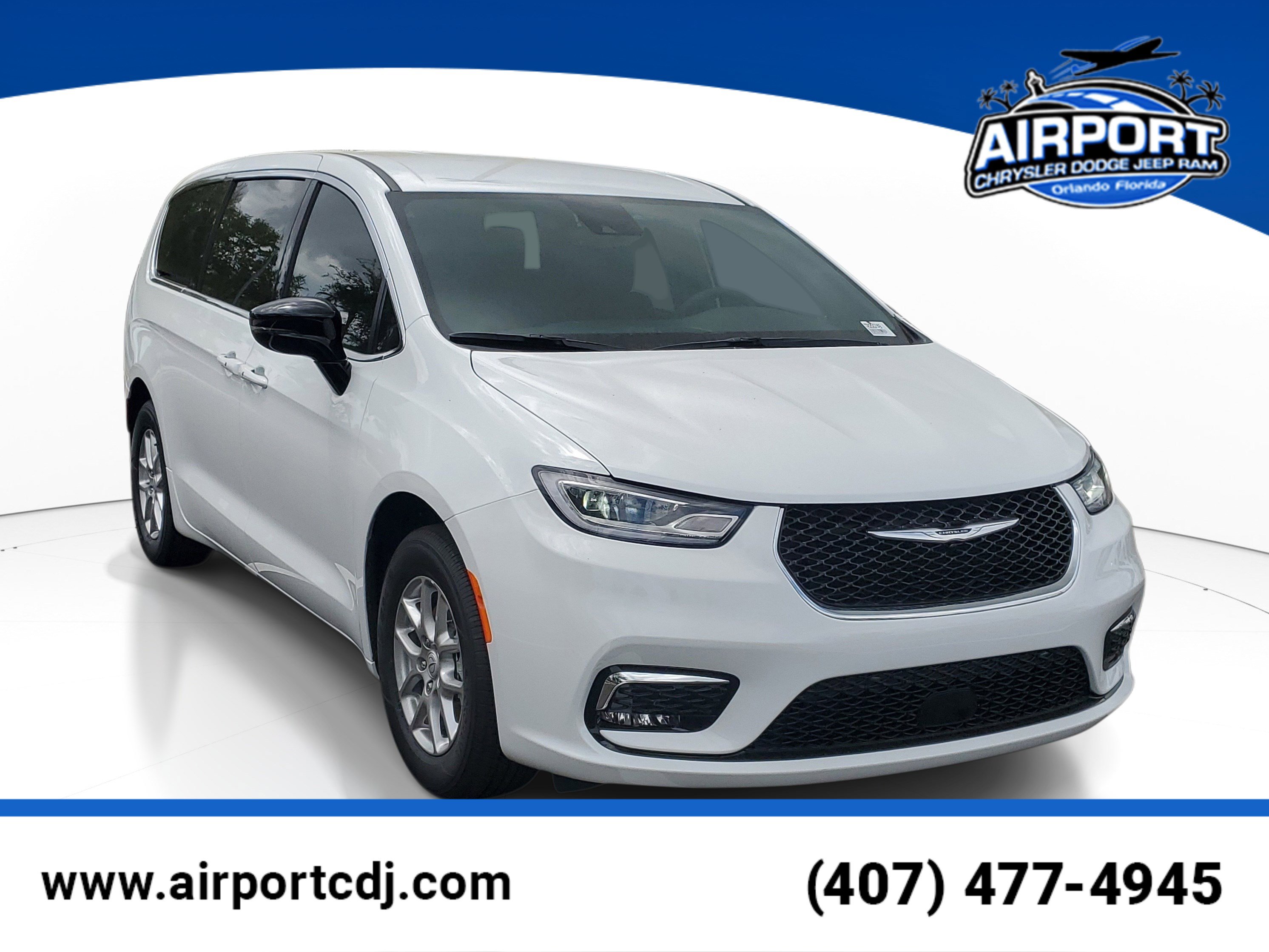 New 2026 Chrysler Pacifica Select image 1