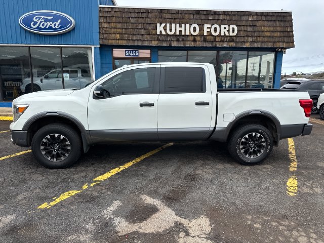 Used 2019 Nissan Titan PRO-4X AWD/4WD image 2