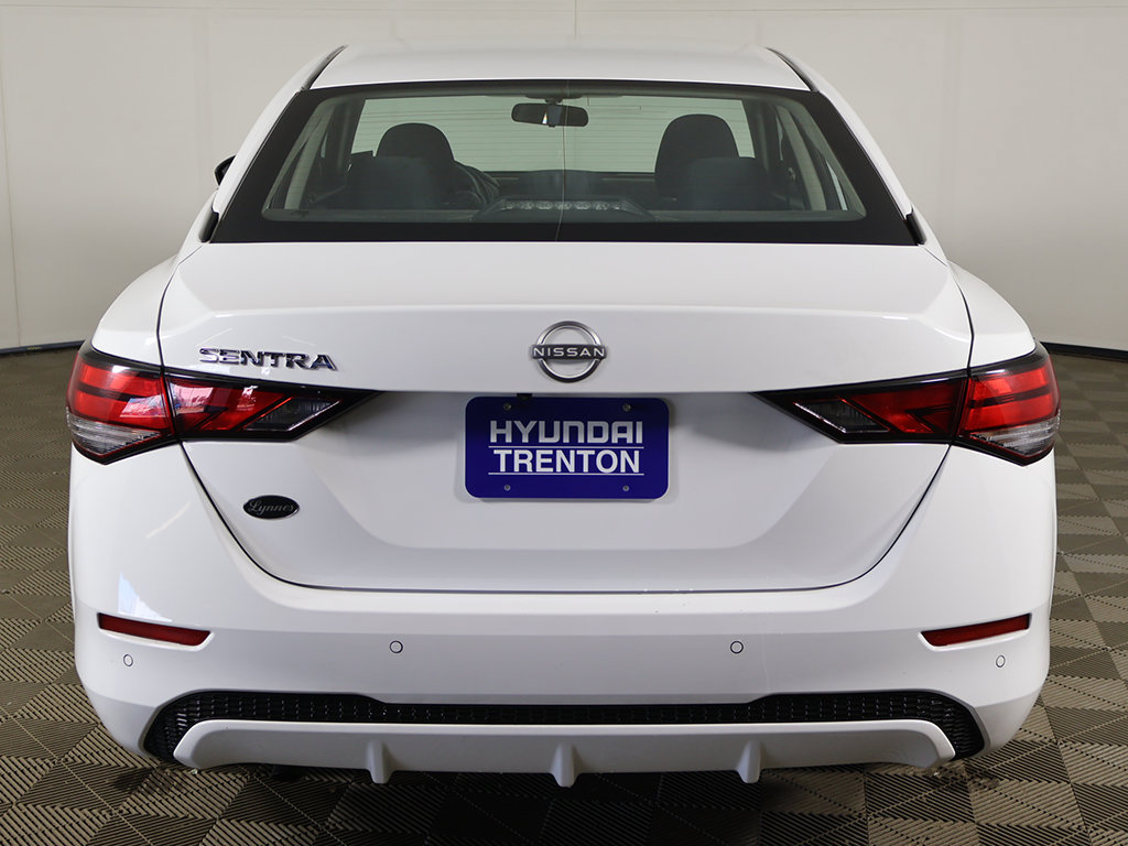 Used 2024 Nissan Sentra S FWD image 9