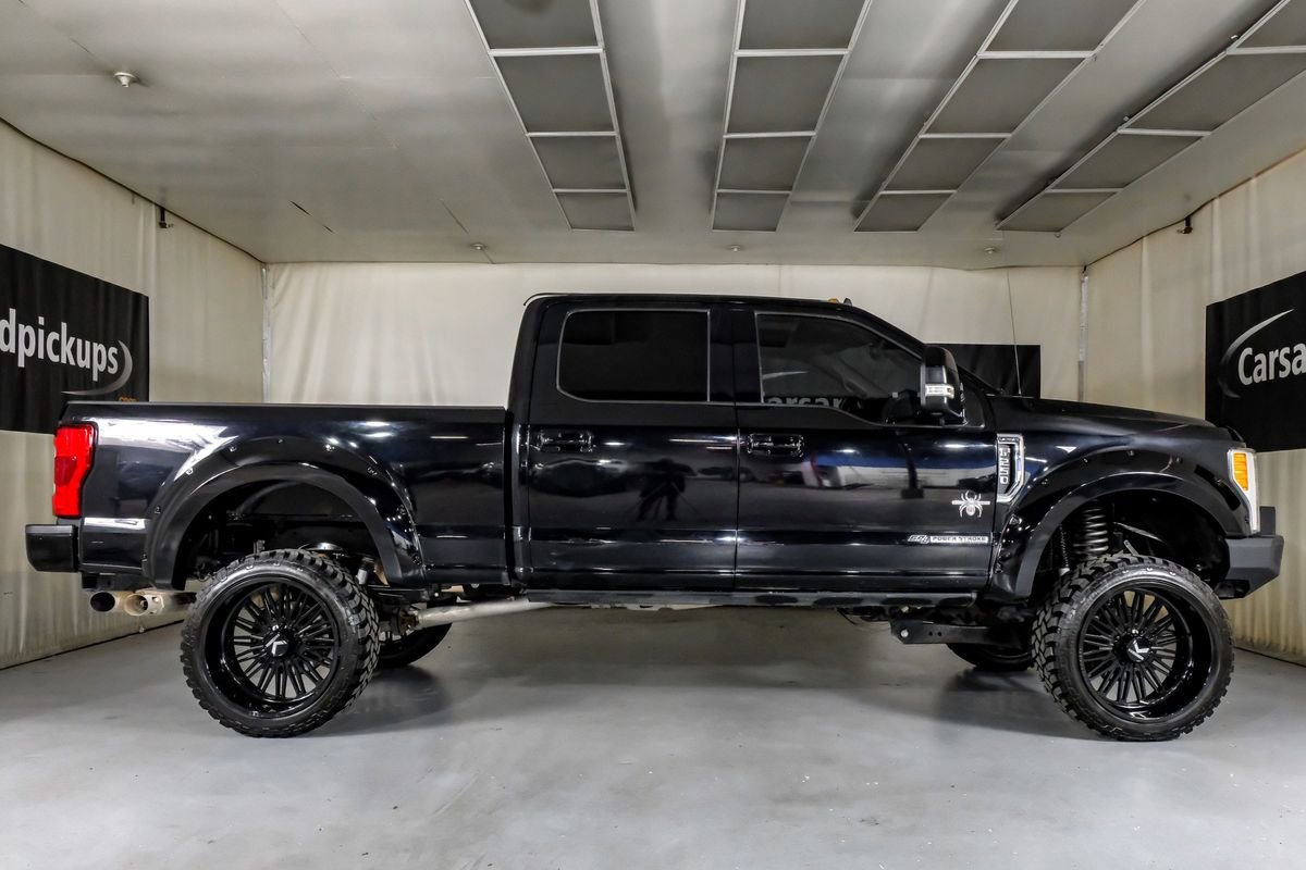 Used 2019 Ford F250 Lariat w/ Lariat Ultimate Package AWD/4WD image 5
