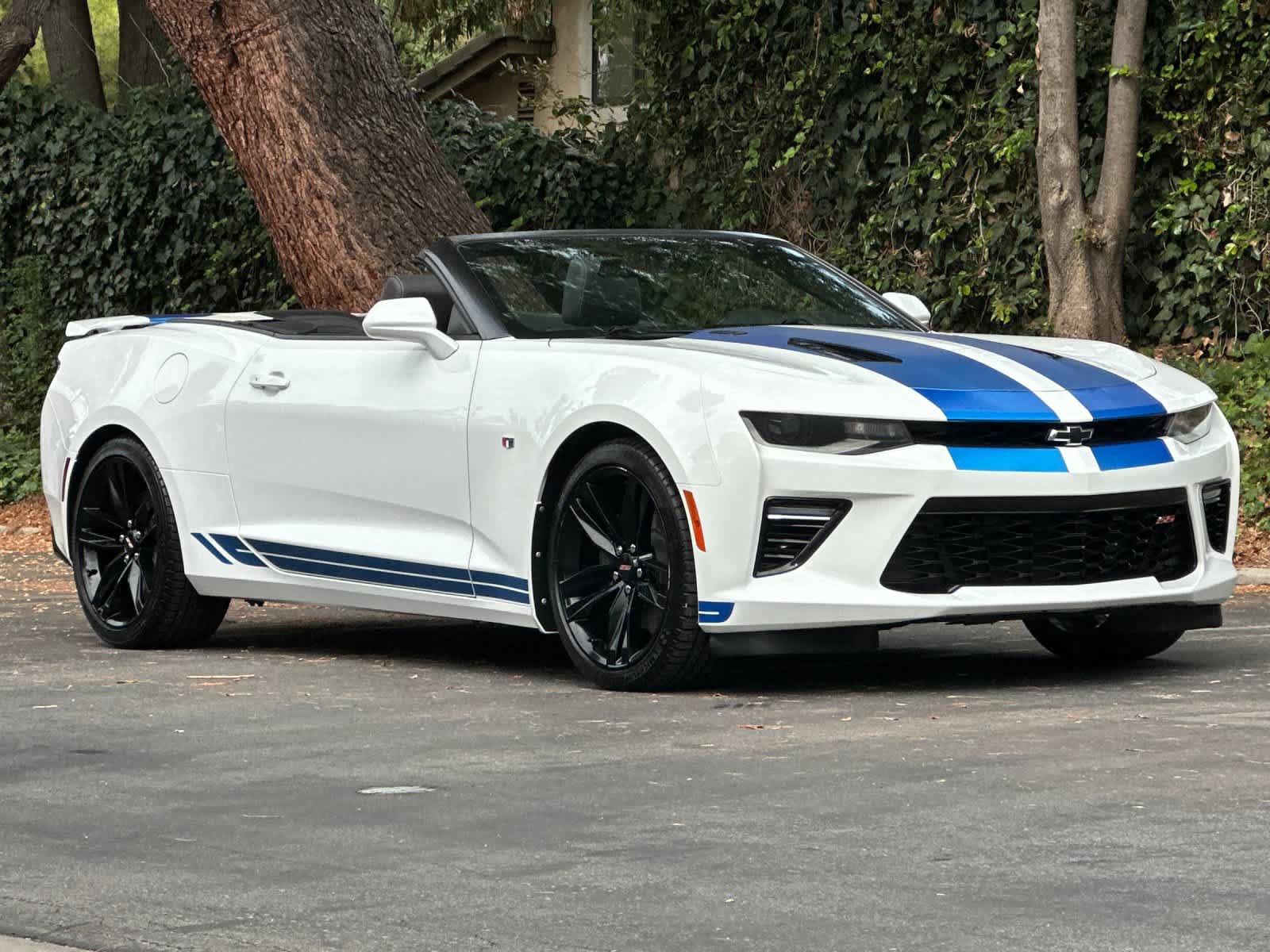 Used 2016 Chevrolet Camaro SS RWD image 10