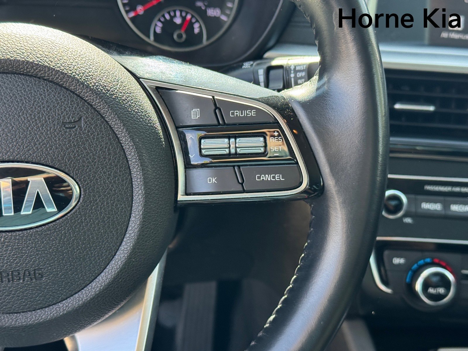 Used 2019 Kia Optima S image 19