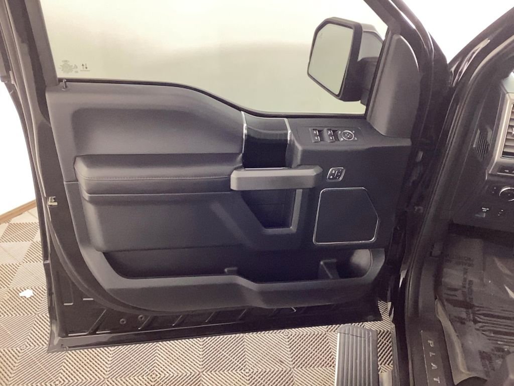 Used 2020 Ford F150 Platinum w/ Equipment Group 701A Luxury image 17