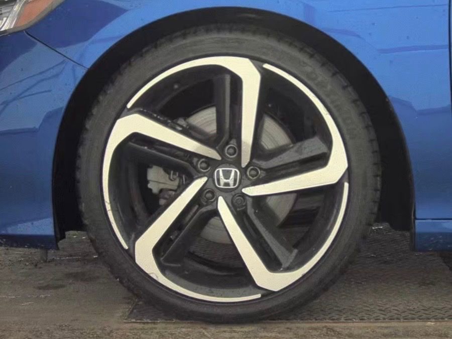 Used 2022 Honda Accord Sport image 12