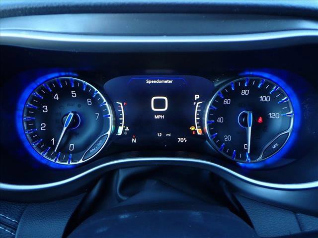 New 2026 Chrysler Pacifica Select AWD/4WD image 28