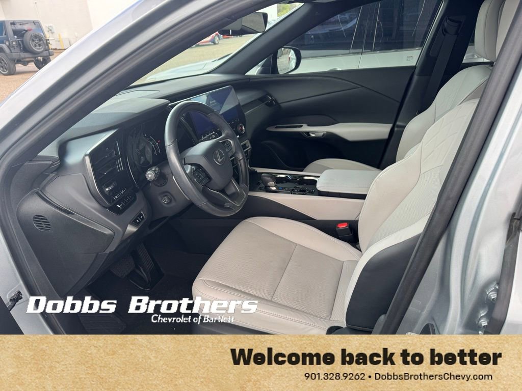 Used 2023 Lexus RX 350 Premium w/ Accessory Package image 9
