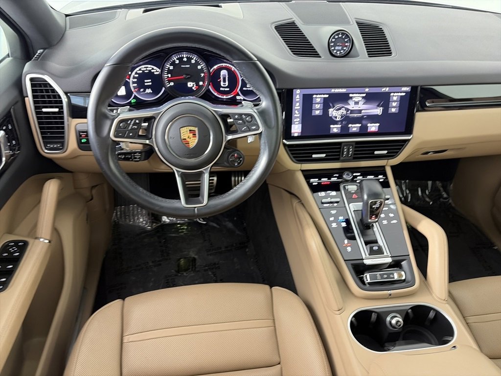 Used 2021 Porsche Cayenne S image 14