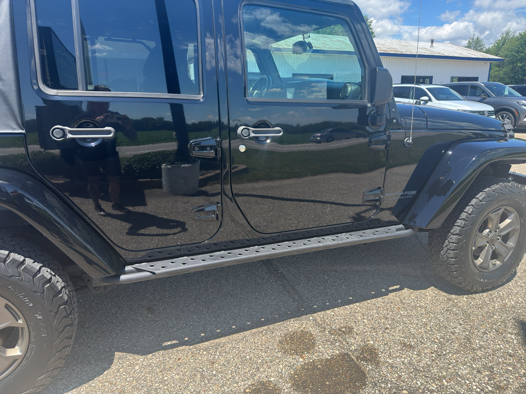 Used 2018 Jeep Wrangler Unlimited Sport AWD/4WD image 17