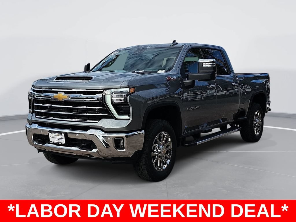 New 2026 Chevrolet Silverado 2500 LTZ w/ LTZ Premium Package AWD/4WD image 7