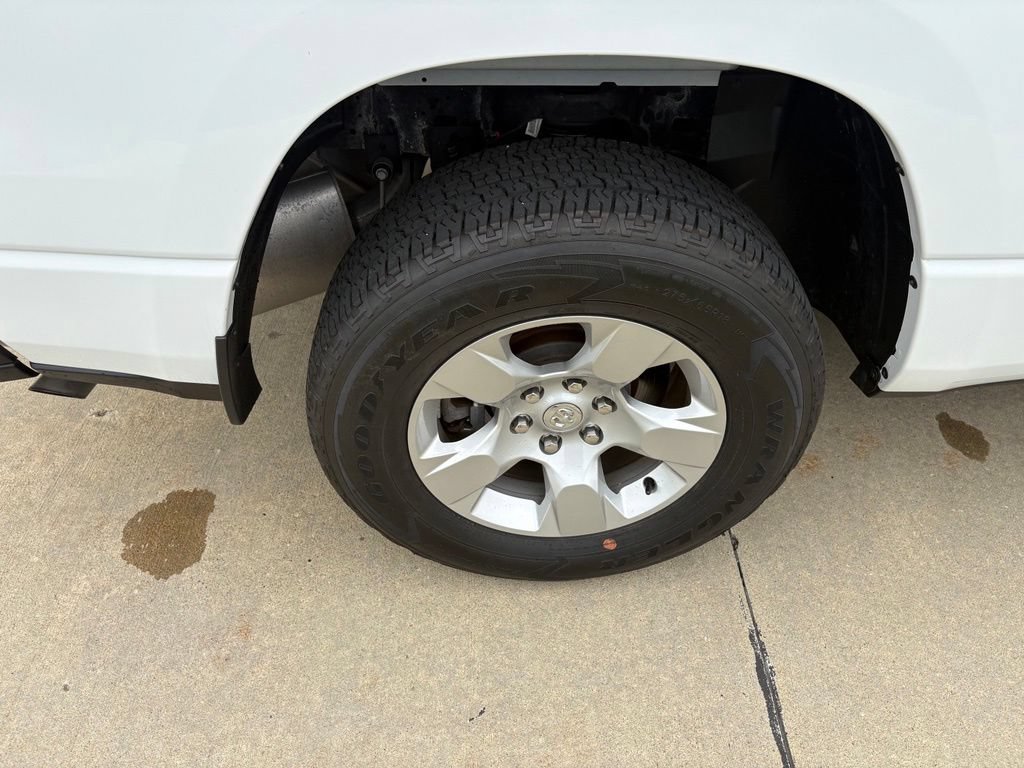Used 2023 RAM 1500 Big Horn AWD/4WD image 49