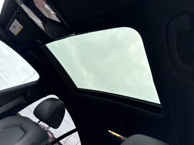 Used 2017 BMW 540i xDrive image 27