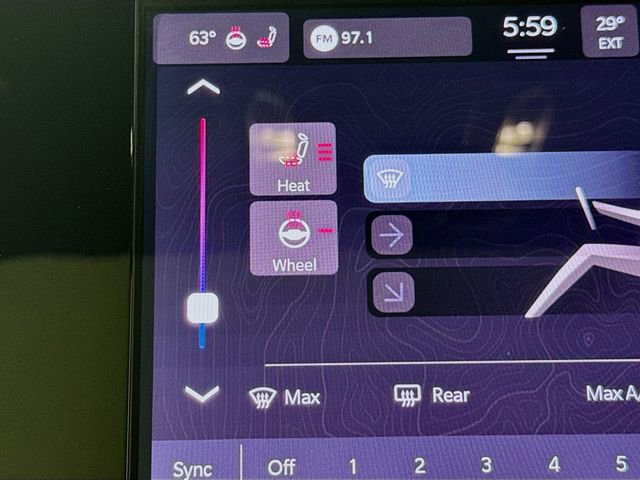 New 2025 Jeep Grand Cherokee Altitude image 22