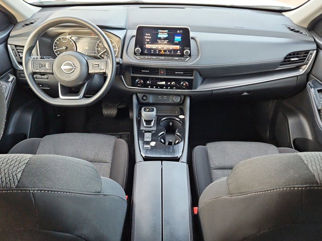 Used 2024 Nissan Rogue SV image 17