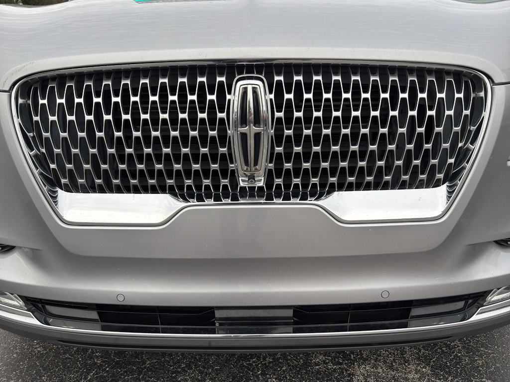 Used 2021 Lincoln Aviator Reserve w/ Equipment Group 202A image 31